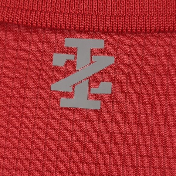 IZOD Golf Red Polo Shirt Short Sleeve Large 100% Polyester Grid Pattern Textured - Picture 7 of 11